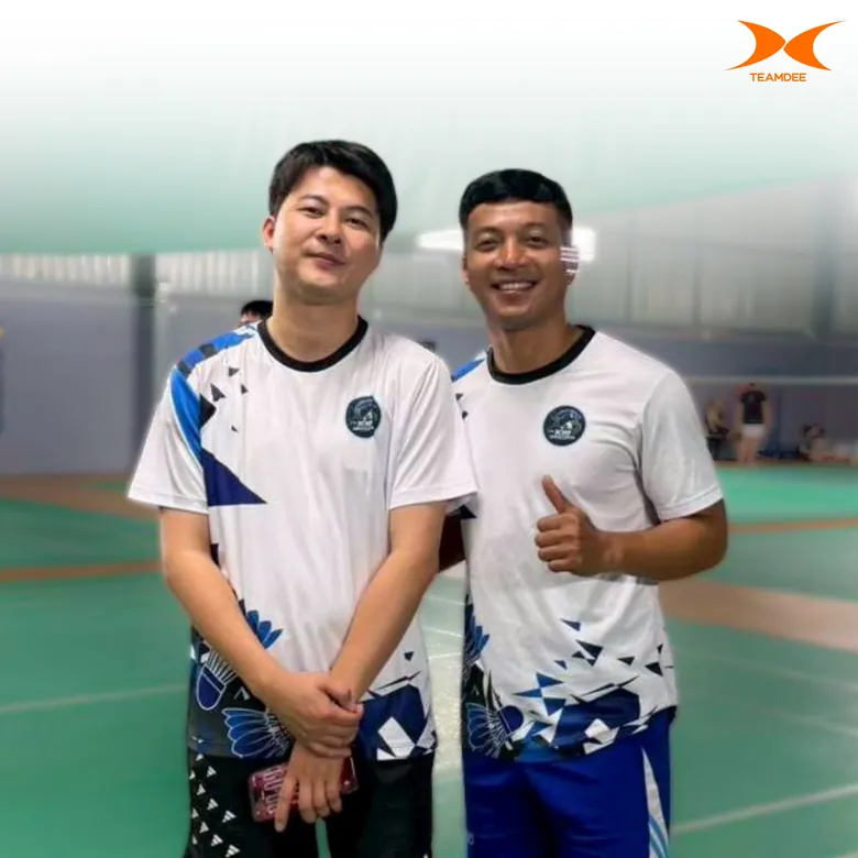 เสื้อกีฬา